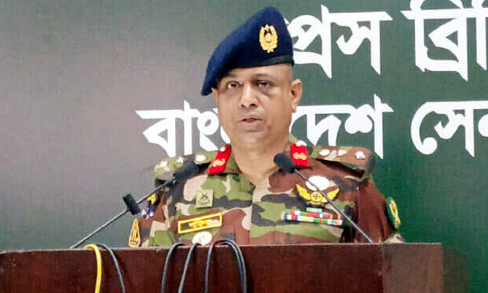 গোপালগঞ্জে প্রাণঘাতী অস্ত্র ব্যবহার হয়নি: সেনাসদর